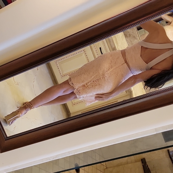 ABS Peach Lace Skirt Set,  Sz 4 - Picture 7 of 16